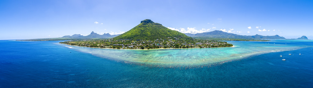 Manta Cove Premium